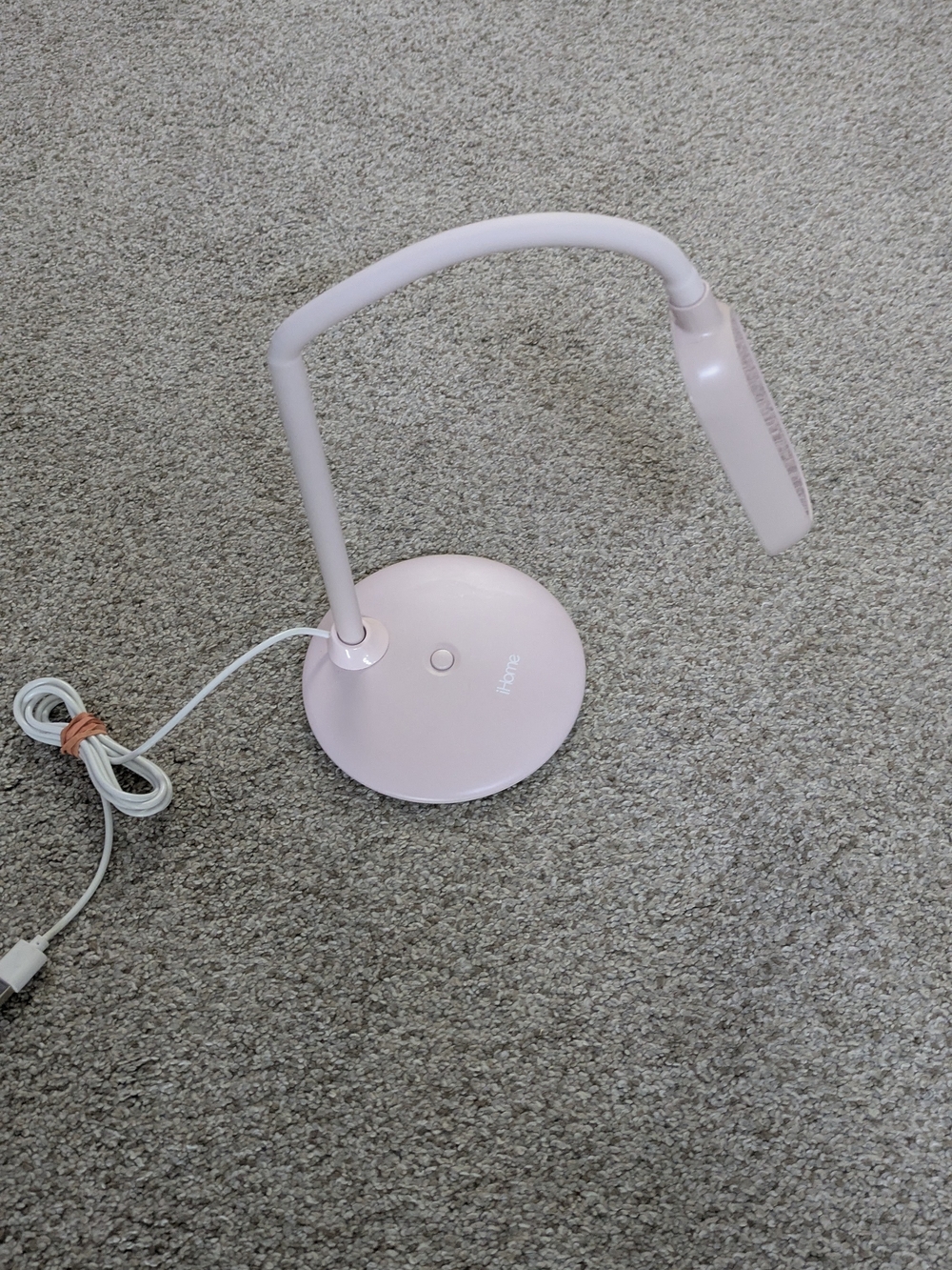 iHome Wireless Charging Led Desk Lamp with Flex Neck & 4-Watt Qi in Dream Pink